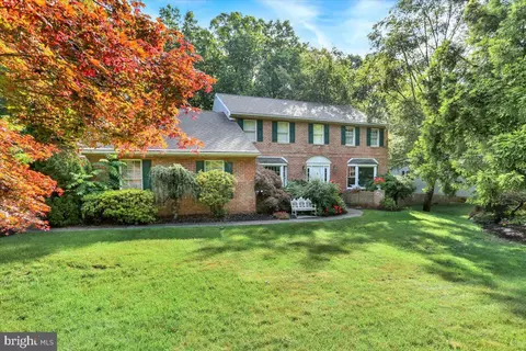 505 Arrowhead Trl, Reading, PA 19608 photo 1