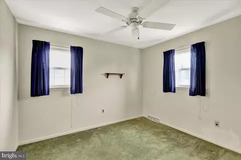 Bedroom - 603 Governor Dr, Reading, PA 19607 photo 4 of 9