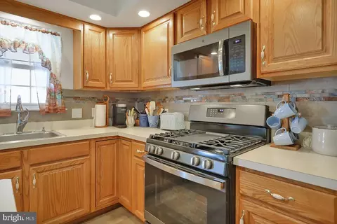 103 Eagles Ln, Reading, PA 19608 photo 11