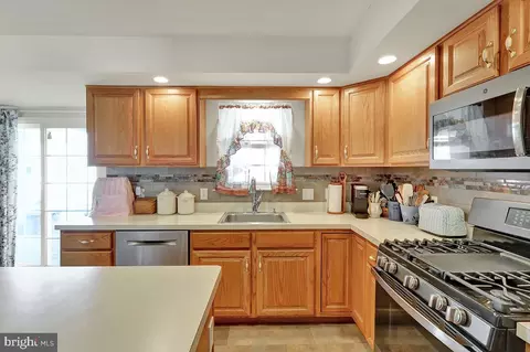 103 Eagles Ln, Reading, PA 19608 photo 12