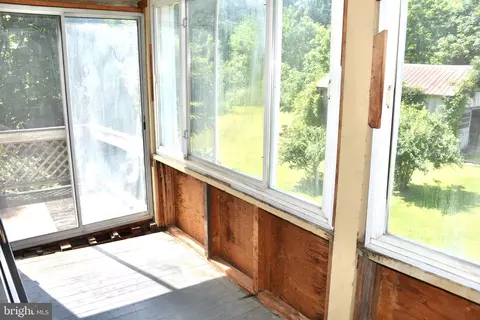 Exterior - 722 Mohns Hill Rd, Reading, PA 19608 photo 3 of 8