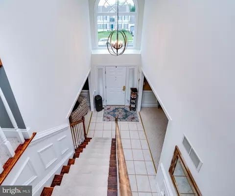 Entry Way - 514 Augusta Dr W, Reading, PA 19608 photo 5 of 9