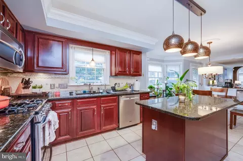 Kitchen - 514 Augusta Dr W, Reading, PA 19608 photo 4 of 5