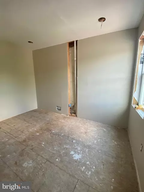 153 Walnut St, Reading, PA 19601 photo 16