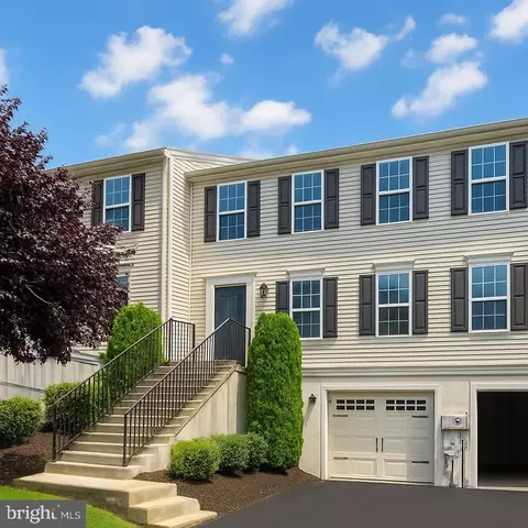 87 Maci Way, Reading, PA 19606