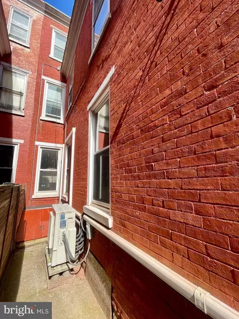 Exterior - 526 Walnut St, Reading, PA 19601 photo 4 of 4