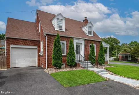 2921 Belmont Ave, West Lawn, PA 19609