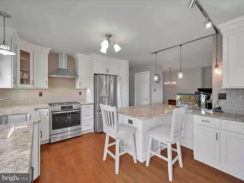 Kitchen - 164 Bertolet Mill Rd, Oley, PA 19547 photo 3 of 4