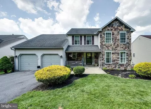 909 Billy Dr, Reading, PA 19608