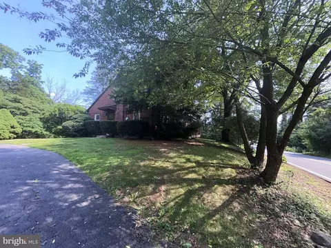 1452 Welsh Rd, Reading, PA 19607 photo 2