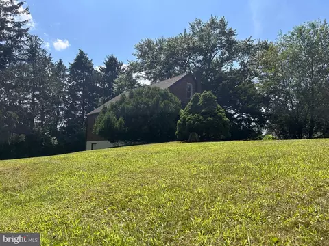 1452 Welsh Rd, Reading, PA 19607 photo 9
