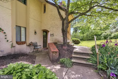 Exterior - 10 Pine Woods Ct, Reading, PA 19607 photo 1 of 3