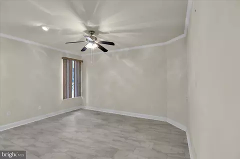 Living - 3 Fallowfield Cir, Reading, PA 19607 photo 8 of 11
