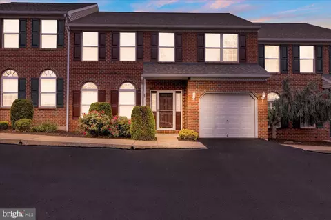 Exterior - 3 Fallowfield Cir, Reading, PA 19607 photo 2 of 3