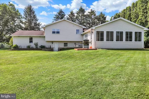 Other - 909 Sofianos Ln, Reading, PA 19605 photo 1 of 10