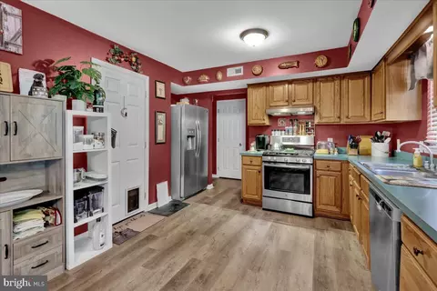 238 Bainbridge Cir, Reading, PA 19608 photo 8
