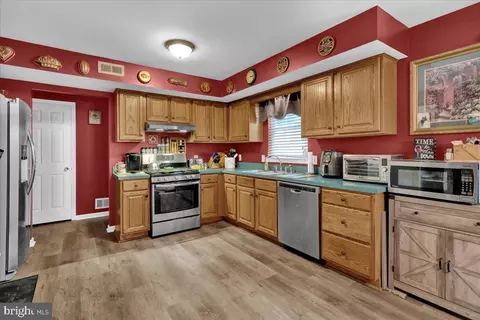 238 Bainbridge Cir, Reading, PA 19608 photo 9
