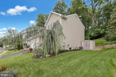 238 Bainbridge Cir, Reading, PA 19608 photo 23
