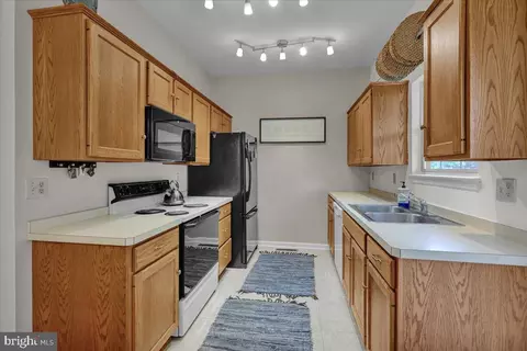 Kitchen - 17 Charlemont Ct, Reading, PA 19607 photo 1 of 2