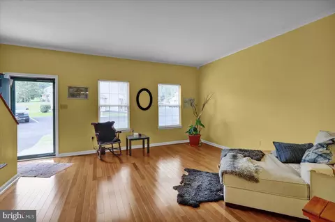 Living - 17 Charlemont Ct, Reading, PA 19607 photo 1 of 1