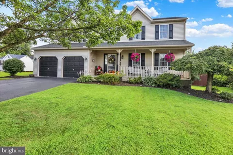 4580 Hillside Rd, Reading, PA 19606 photo 4