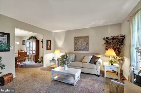 4580 Hillside Rd, Reading, PA 19606 photo 10