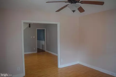 307 W Elm St, Reading, PA 19607 photo 10