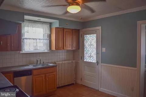 307 W Elm St, Reading, PA 19607 photo 14