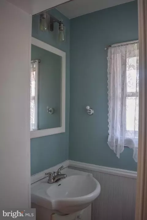 307 W Elm St, Reading, PA 19607 photo 17