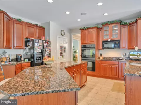 17 Winding Brook Dr, Reading, PA 19608 photo 12