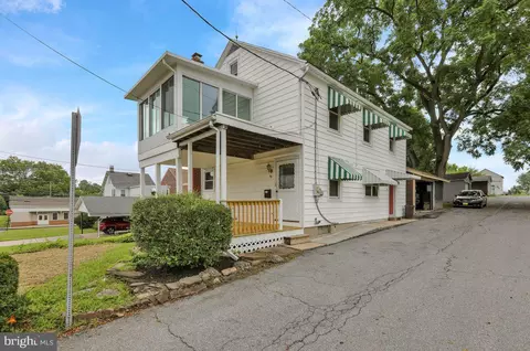 251 Greenwich St, Kutztown, PA 19530