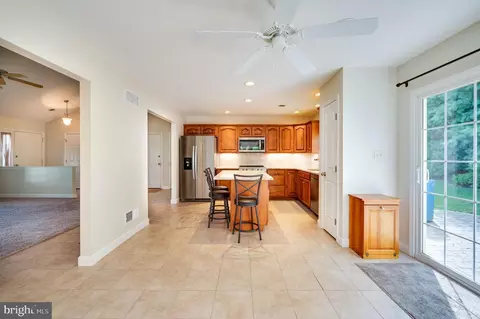 126 S Cacoosing Dr, Reading, PA 19608 photo 19