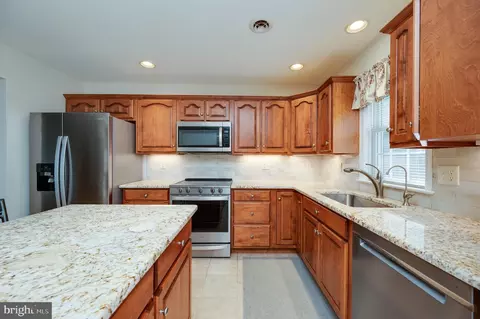 126 S Cacoosing Dr, Reading, PA 19608 photo 20