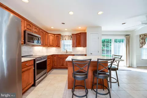 126 S Cacoosing Dr, Reading, PA 19608 photo 22