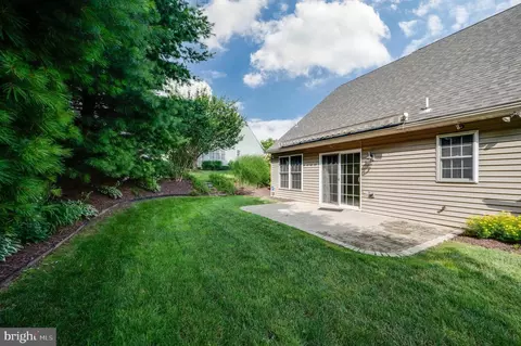 126 S Cacoosing Dr, Reading, PA 19608 photo 11