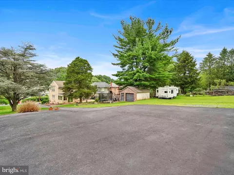 1036 Baker Rd, Reading, PA 19608 photo 33