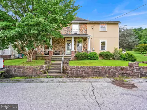 1036 Baker Rd, Reading, PA 19608 photo 3