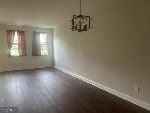 Living - 17 Bishop Pine Rd, Barto, PA 19504 photo 1 of 2