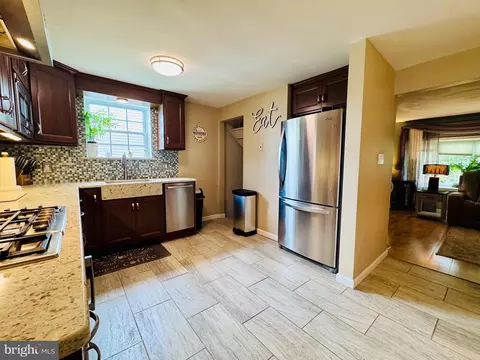 Kitchen - 407 Oley St, Wyomissing, PA 19610 photo 9 of 15