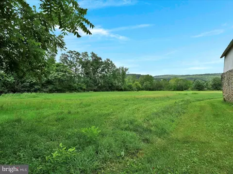 241 Mud Run Rd, Oley, PA 19547 photo 9