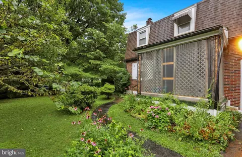 Exterior - 2302 Reading Blvd, Reading, PA 19609 photo 6 of 10