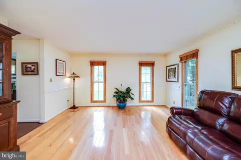 4 Nassau Cir, Reading, PA 19607 photo 7