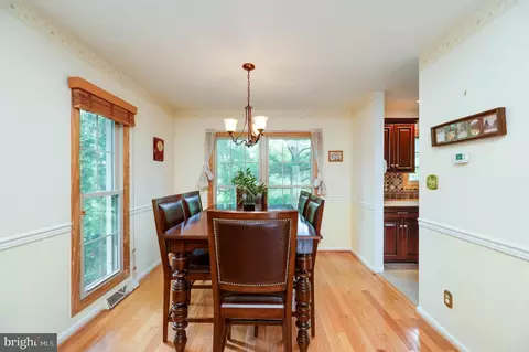 4 Nassau Cir, Reading, PA 19607 photo 8