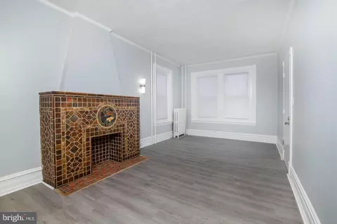Living - 2136 Perkiomen Ave, Reading, PA 19606 photo 1 of 4