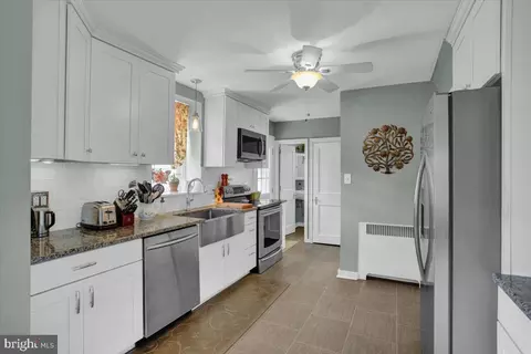 202 High St, Reading, PA 19606 photo 15