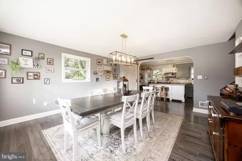 Dining - 31 Sunset Ct, Sinking Spring, PA 19608 photo 1 of 4