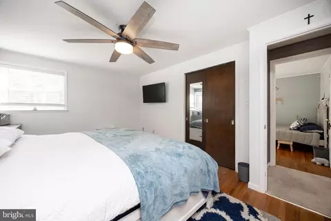 Bedroom - 31 Sunset Ct, Sinking Spring, PA 19608 photo 2 of 4
