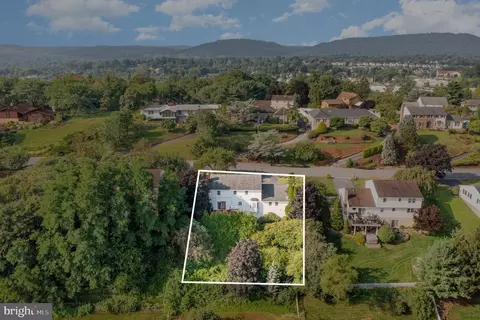 View/Area - 25 Estates Dr, Reading, PA 19606 photo 4 of 4