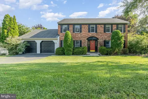 Exterior - 25 Estates Dr, Reading, PA 19606 photo 7 of 7