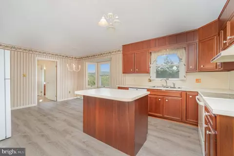 Kitchen - 25 Estates Dr, Reading, PA 19606 photo 1 of 1